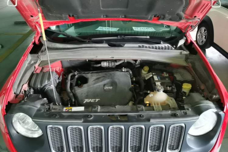 Used Jeep Renegade 2017 180T Automatic Jingneng Edition Engine Bay