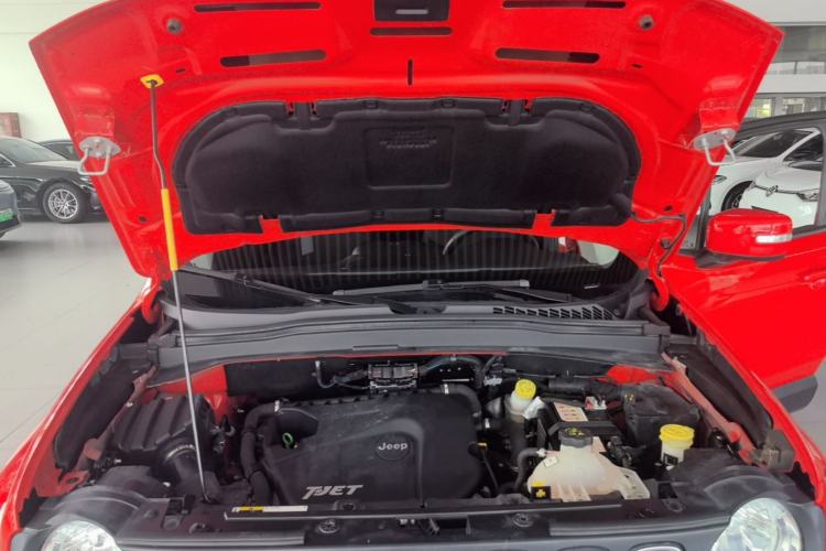 Used Jeep Renegade 2017 180T Automatic High-Energy Version Engine Bay
