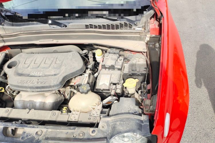 Used Jeep Renegade 2017 180TS Automatic Four-Wheel Drive Yue Neng Convertible Edition Engine Bay Left