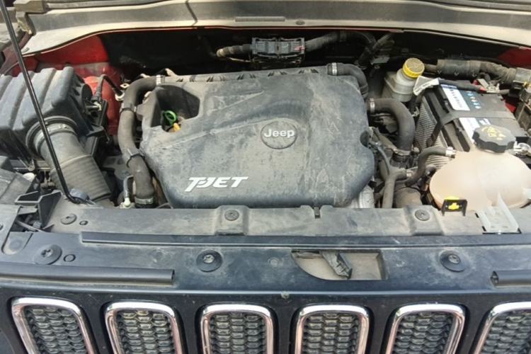 Used Jeep Renegade 2017 180T Automatic High-Energy Version Engine Bay