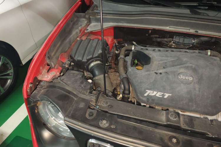 Used Jeep Renegade 2017 180T Automatic Jingneng Edition Engine Bay Right
