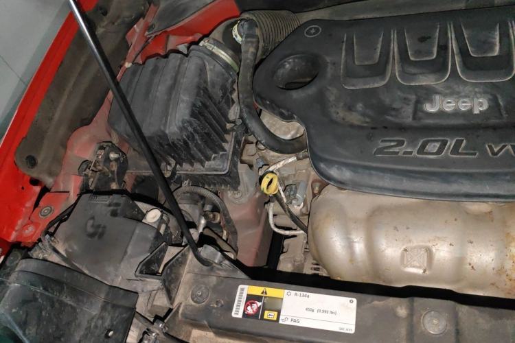 Used Jeep Renegade 2017 180TS Automatic Four-Wheel Drive Superior Edition Engine Bay Right