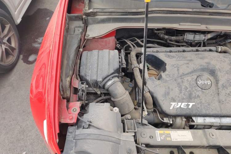 Used Jeep Renegade 2017 180T Automatic Jingneng Edition Engine Bay Right