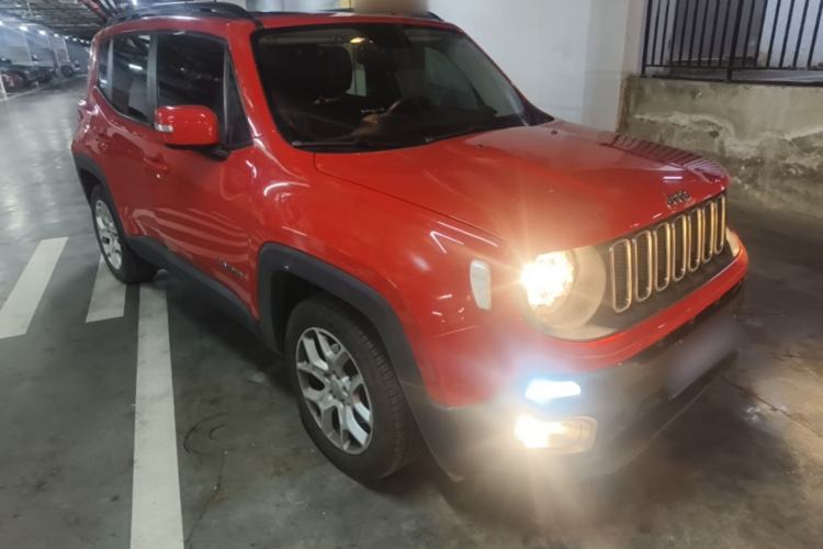 Used Jeep Renegade 2017 180T Automatic High-Energy Version Exterior 1