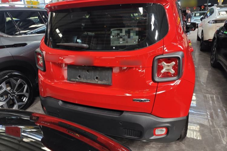 Used Jeep Renegade 2017 180T Automatic Jingneng Edition Exterior 4