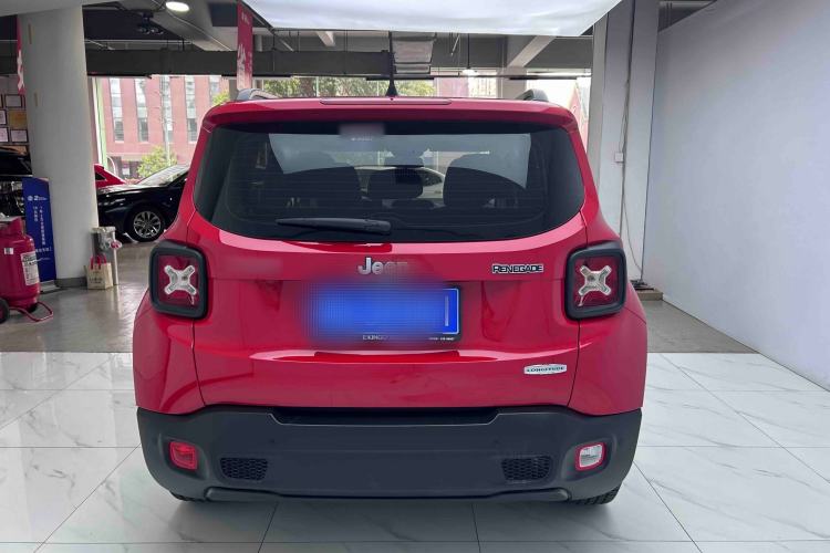 Used Jeep Renegade 2017 180T Automatic High-Energy Version Exterior 5