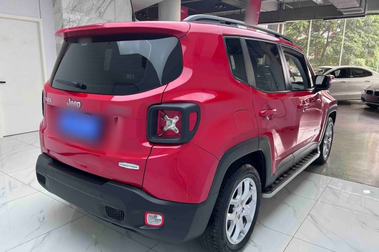 Used Jeep Renegade 2017 180T Automatic High-Energy Version Exterior 6
