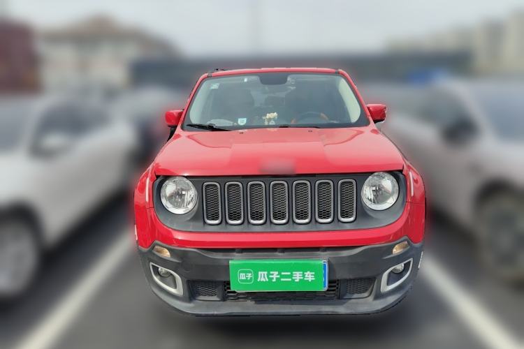 Used Jeep Renegade 2017 180T Automatic High-Energy Version Front