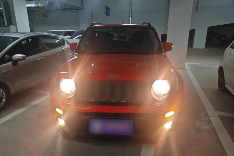 Used Jeep Renegade 2017 180T Automatic High-Energy Version Front