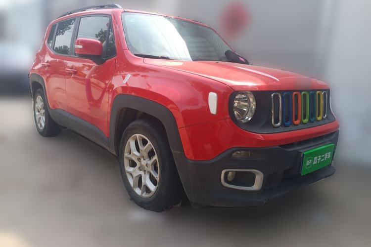 Used Jeep Renegade 2017 180T Automatic High-Energy Version Front Right 45 Deg