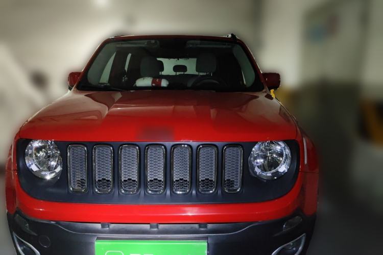Used Jeep Renegade 2017 180T Automatic High-Energy Version Front