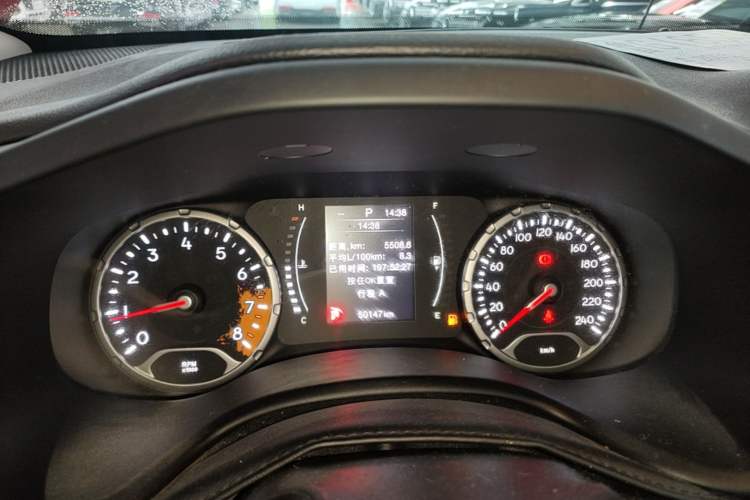 Used Jeep Renegade 2017 180T Automatic Jingneng Edition Instrument Cluster