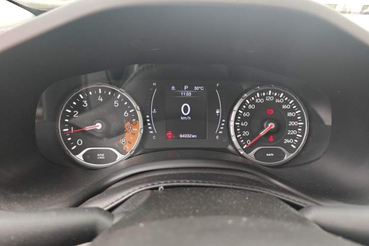 Used Jeep Renegade 2017 180T Automatic High-Energy Version Instrument Cluster