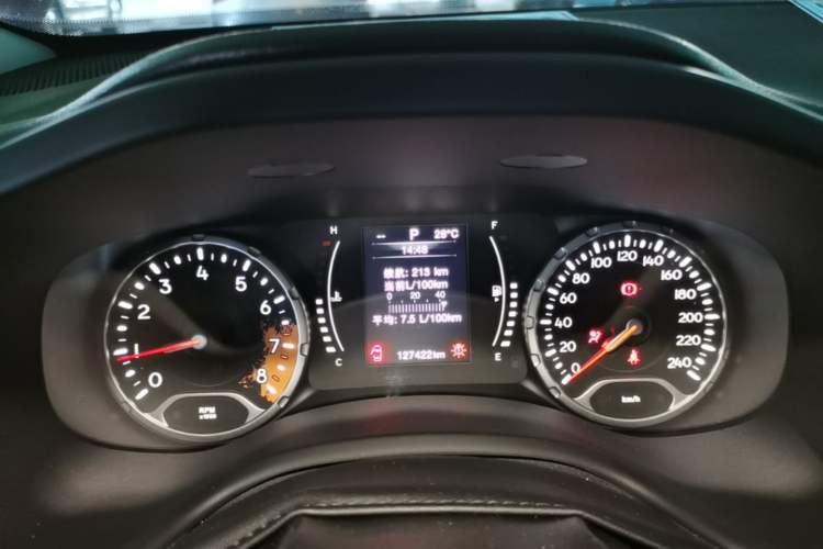 Used Jeep Renegade 2017 180T Automatic Jingneng Edition Instrument Cluster