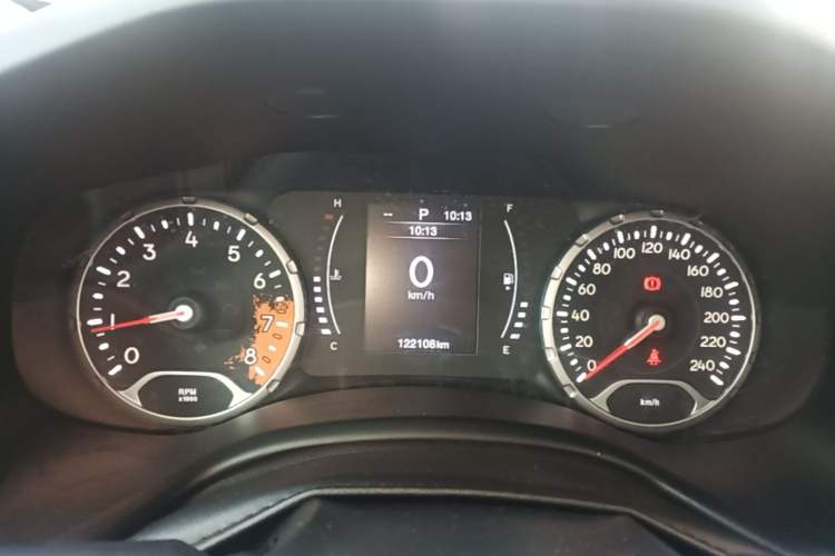 Used Jeep Renegade 2017 180T Automatic High-Energy Version Instrument Cluster