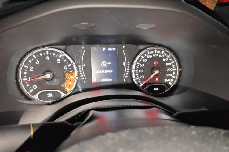 Used Jeep Renegade 2017 180TS Automatic Four-Wheel Drive Superior Edition Instrument Cluster