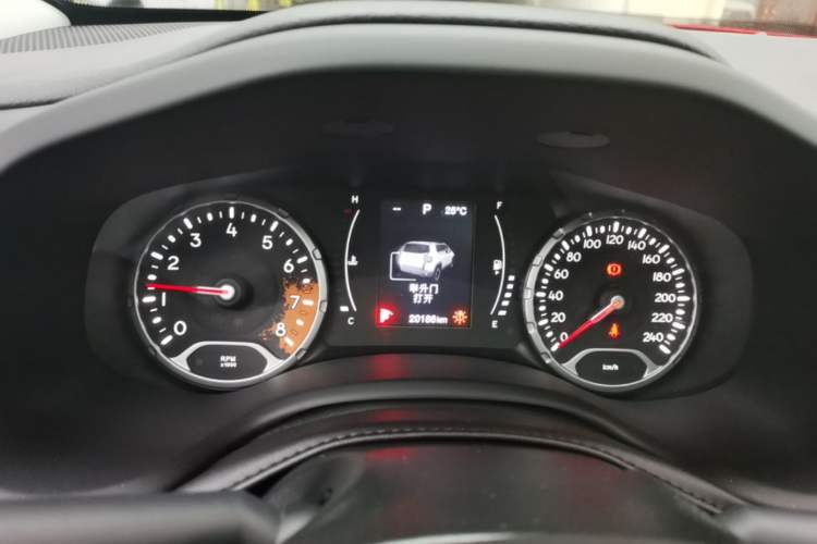 Used Jeep Renegade 2017 180T Automatic High-Energy Version Instrument Cluster