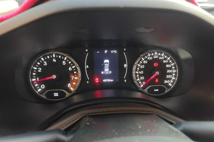 Used Jeep Renegade 2017 180T Automatic High-Energy Version Instrument Cluster