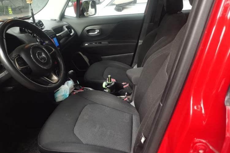 Used Jeep Renegade 2017 180T Automatic Jingneng Edition Left Front Seat