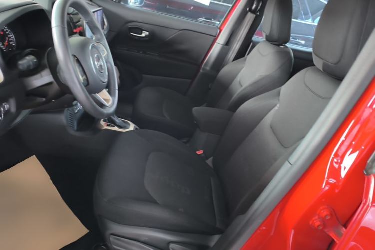 Used Jeep Renegade 2017 180T Automatic Jingneng Edition Left Front Seat