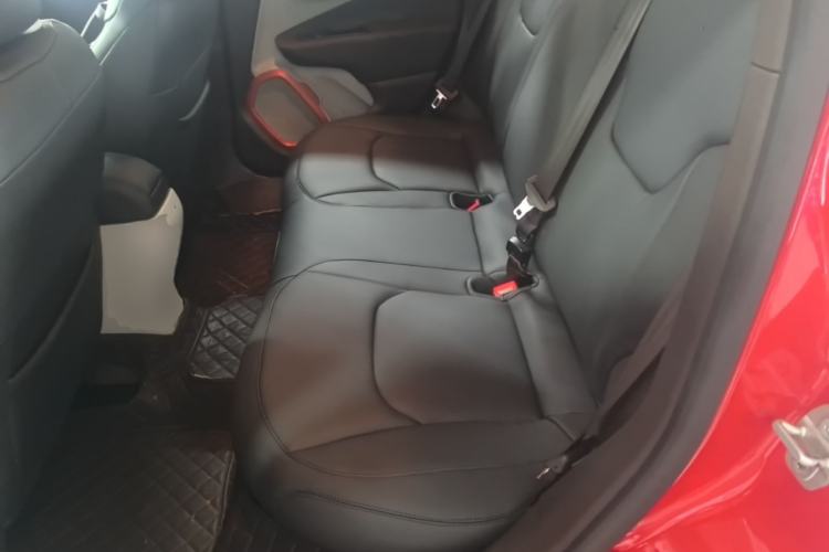 Used Jeep Renegade 2017 180T Automatic High-Energy Version Left Rear Seat