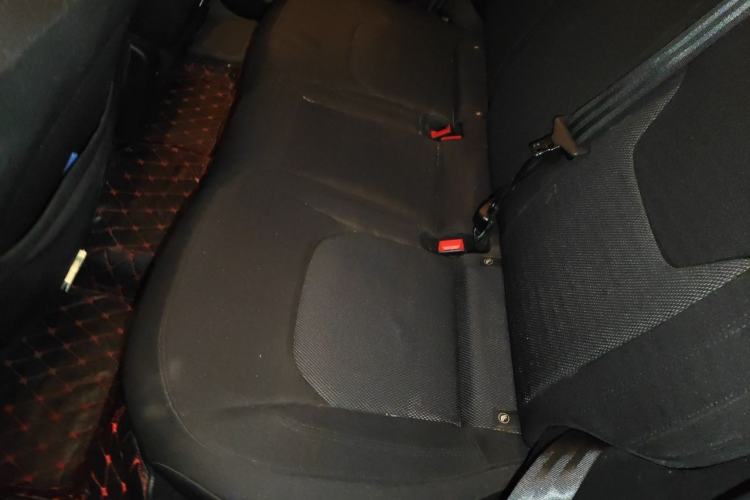 Used Jeep Renegade 2017 180TS Automatic Four-Wheel Drive Superior Edition Left Rear Seat