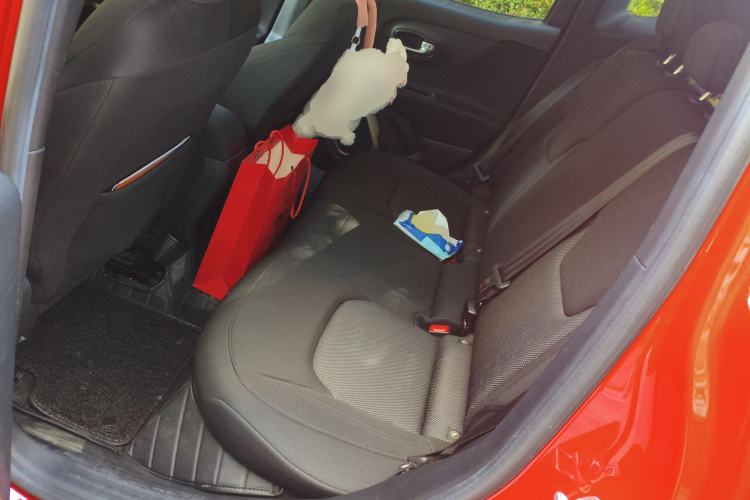 Used Jeep Renegade 2017 180T Automatic Jingneng Edition Left Rear Seat