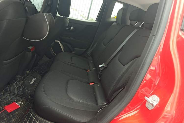 Used Jeep Renegade 2017 180T Automatic Jingneng Edition Left Rear Seat
