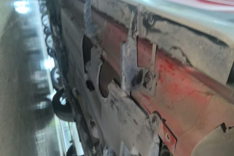 Used Jeep Renegade 2017 180T Automatic High-Energy Version Left Side Sill