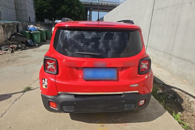 Used Jeep Renegade 2017 180T Automatic High-Energy Version Rear