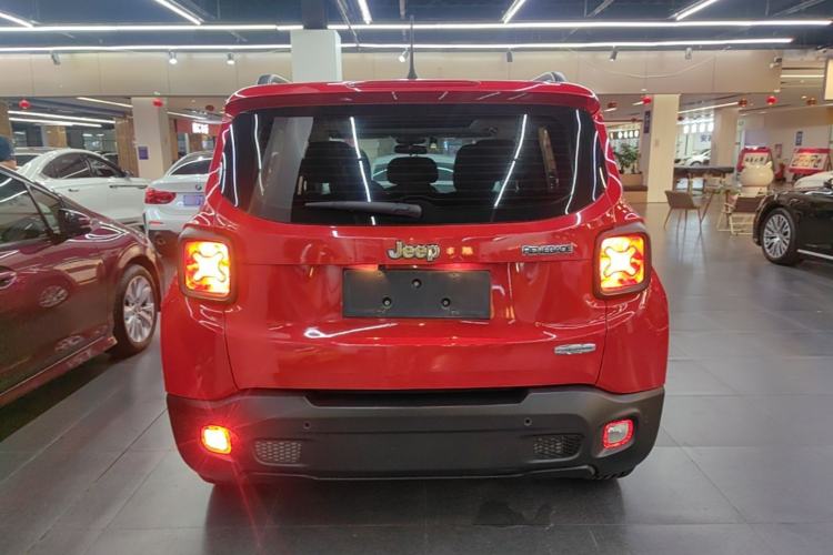 Used Jeep Renegade 2017 180T Automatic High-Energy Version Rear