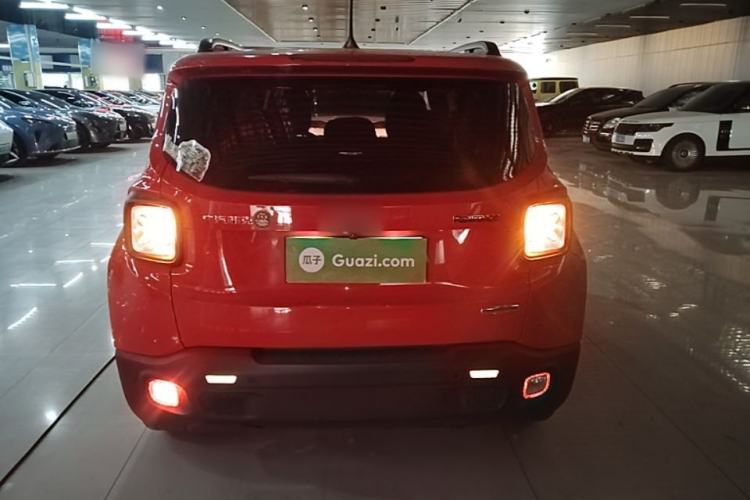 Used Jeep Renegade 2017 180T Automatic High-Energy Version Rear