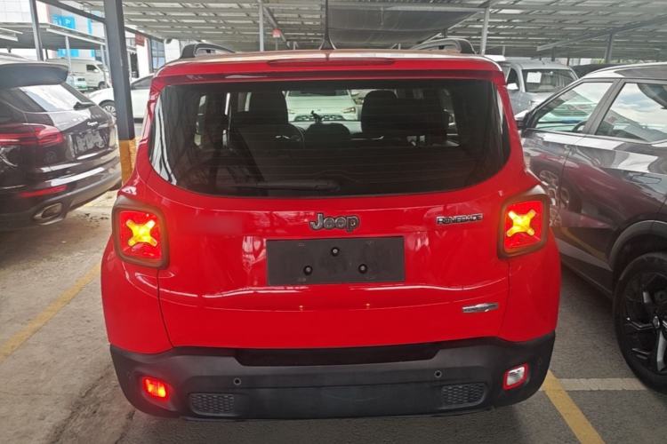 Used Jeep Renegade 2017 180T Automatic High-Energy Version Rear