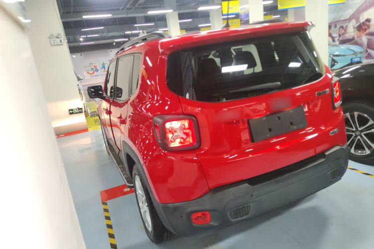 Used Jeep Renegade 2017 180T Automatic High-Energy Version Rear Left 45 Deg