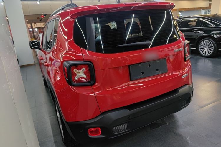 Used Jeep Renegade 2017 180T Automatic High-Energy Version Rear Left 45 Deg