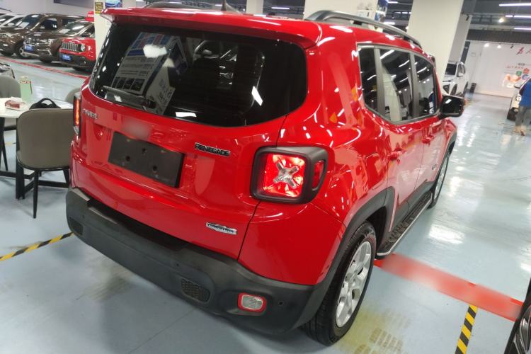Used Jeep Renegade 2017 180T Automatic High-Energy Version Rear Right 45 Deg