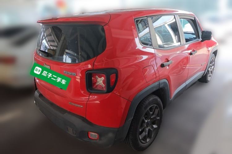 Used Jeep Renegade 2017 180T Manual Kinetic Edition Rear Right 45 Deg