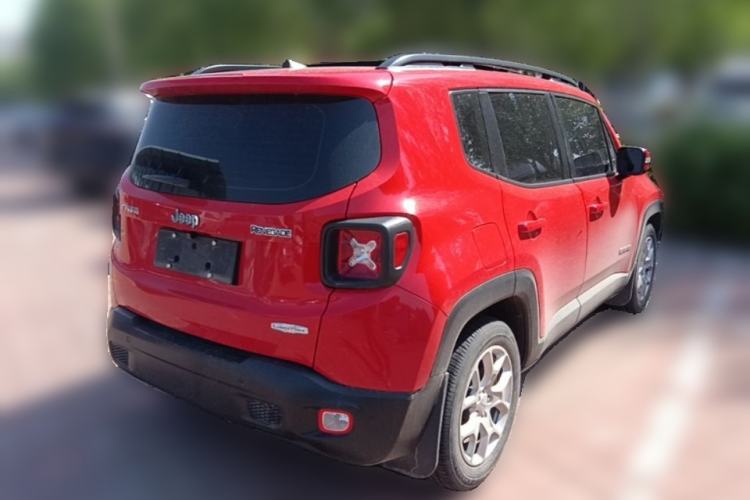 Used Jeep Renegade 2017 180T Automatic High-Energy Version Rear Right 45 Deg