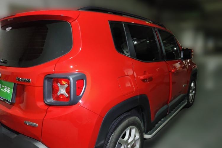 Used Jeep Renegade 2017 180T Automatic High-Energy Version Rear Right 45 Deg