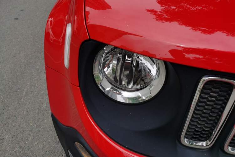 Used Jeep Renegade 2017 180T Automatic Jingneng Edition Right Front Headlight