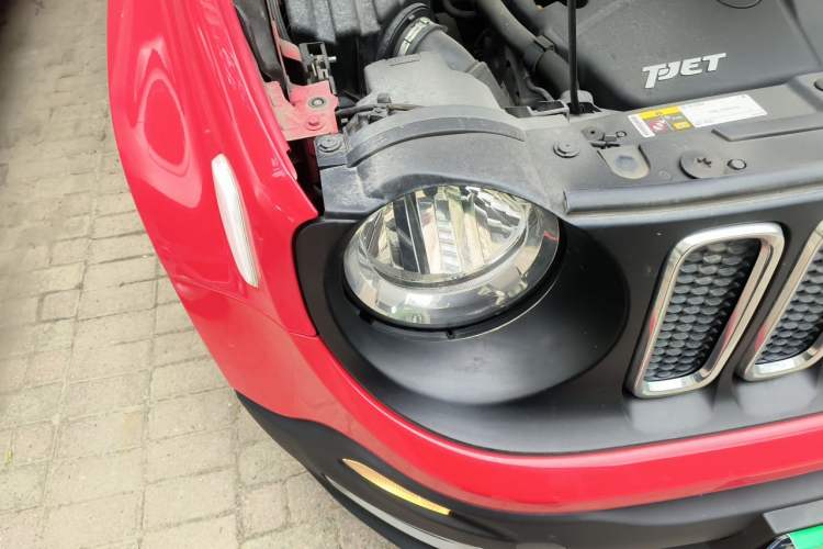 Used Jeep Renegade 2017 180T Automatic High-Energy Version Right Front Headlight