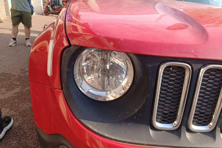 Used Jeep Renegade 2017 180T Automatic High-Energy Version Right Front Headlight