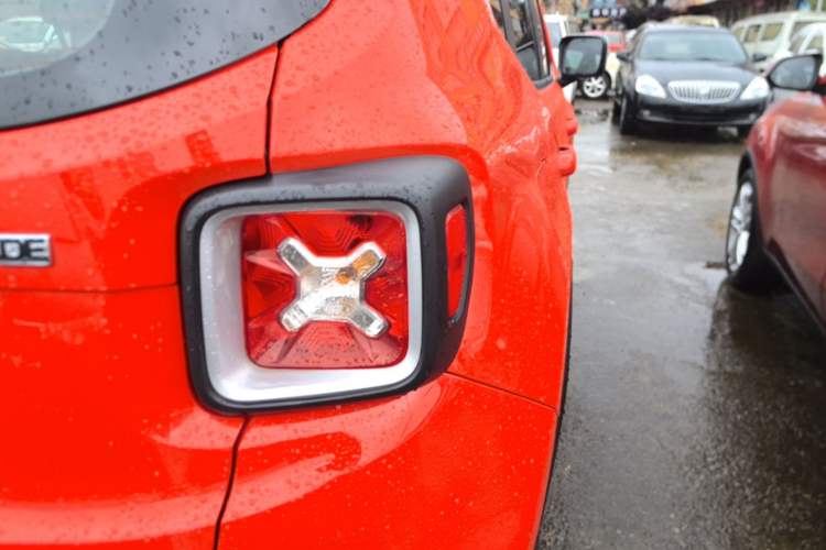 Used Jeep Renegade 2017 180T Automatic Smart Convertible Edition Right Rear Taillight