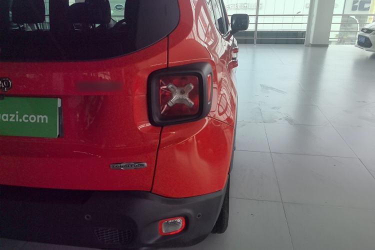 Used Jeep Renegade 2017 180T Automatic High-Energy Version Right Rear Taillight