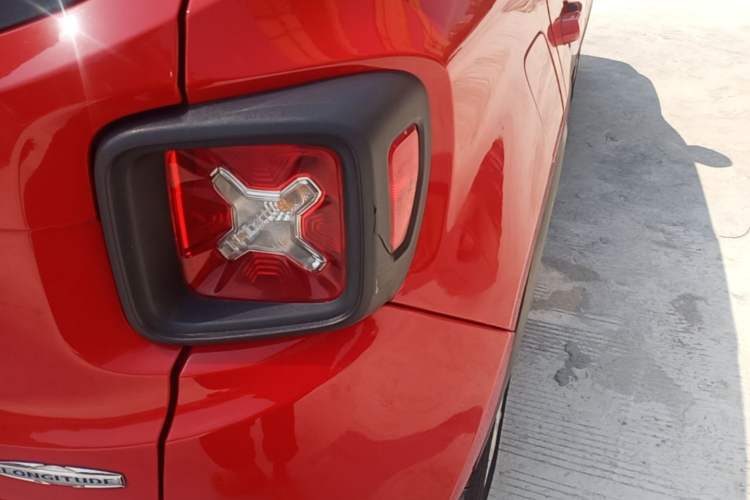 Used Jeep Renegade 2017 180T Automatic High-Energy Version Right Rear Taillight