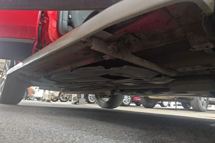 Used Jeep Renegade 2017 180T Automatic High-Energy Version Right Side Sill