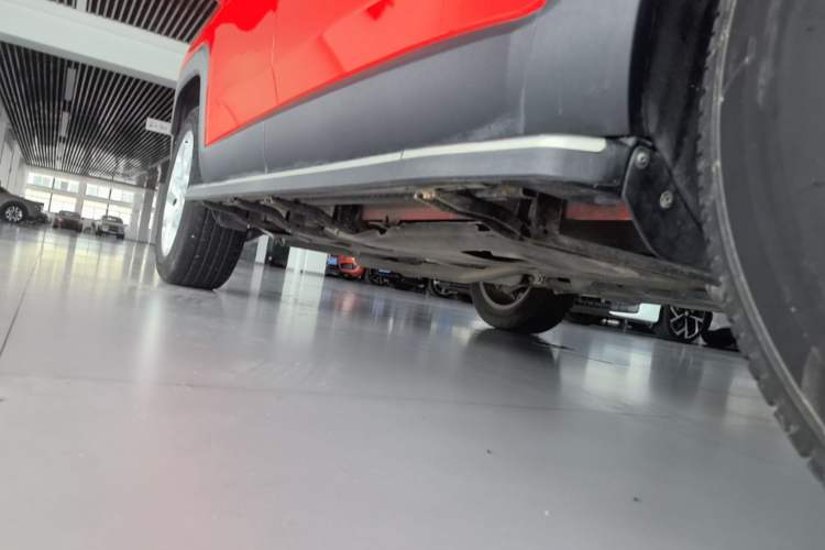 Used Jeep Renegade 2017 180T Automatic High-Energy Version Right Side Sill