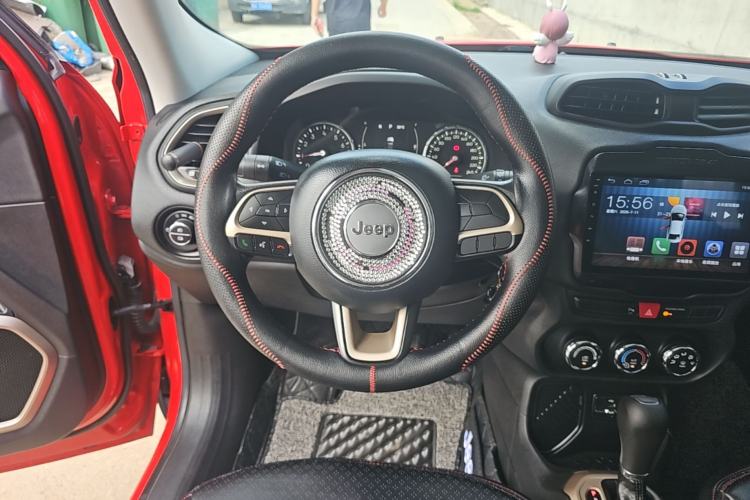 Used Jeep Renegade 2017 180T Automatic High-Energy Version Steering Wheel
