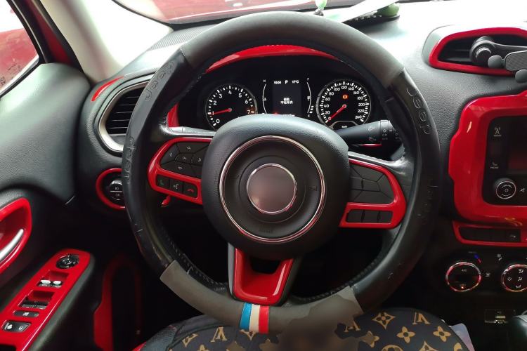 Used Jeep Renegade 2017 180T Automatic Jingneng Edition Steering Wheel