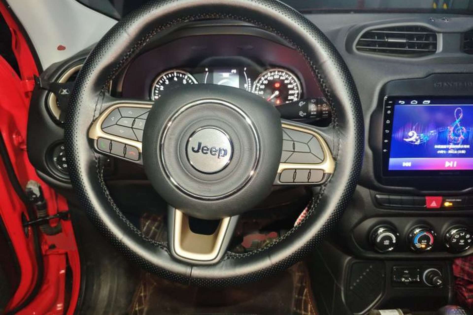 Used Jeep Renegade 2017 180T Manual Kinetic Edition Steering Wheel
